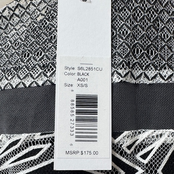 Parker Beach Black and White Geometric CoverUp - Picture 8 of 10